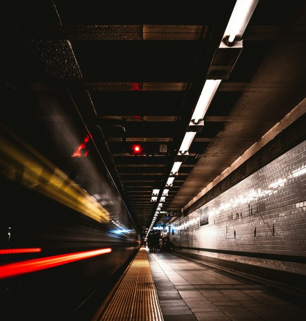 lerone-pieters-yF9yF94sLoM-unsplash