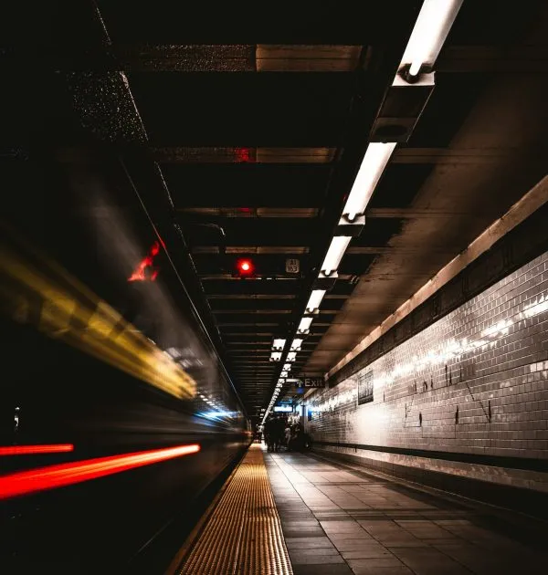 lerone-pieters-yF9yF94sLoM-unsplash